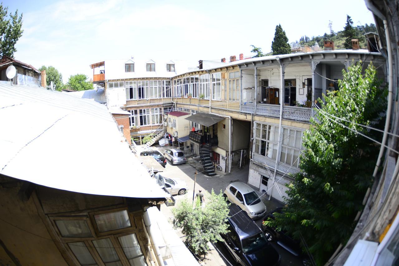 Ana'S Apartment In Old Tbilisi Bagian luar foto