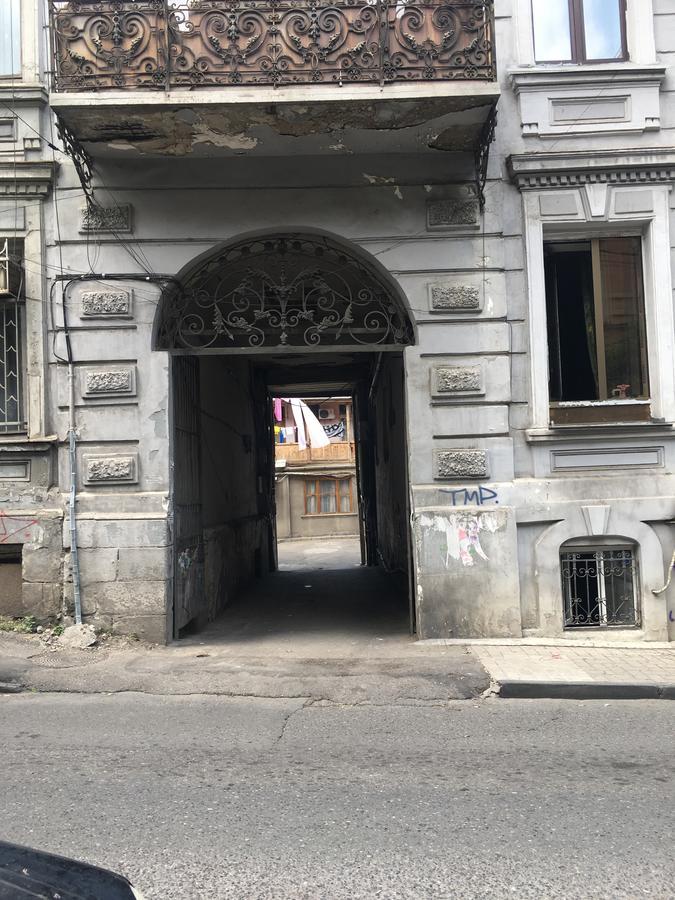 Ana'S Apartment In Old Tbilisi Bagian luar foto